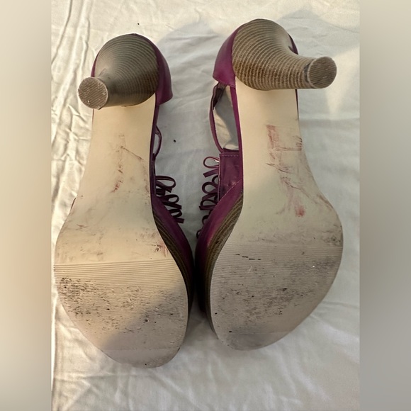 Madden Girl platform peep toe platform heels - Picture 4 of 5